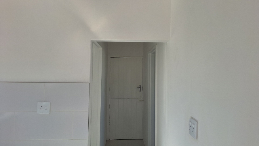 To Let 1 Bedroom Property for Rent in Lovemore Heights Estate Eastern Cape